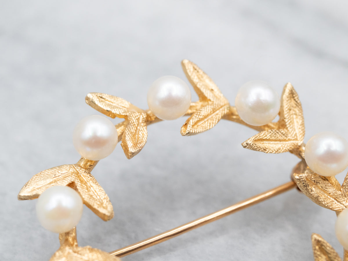 Vintage Botanical Saltwater Pearl Circle Pin