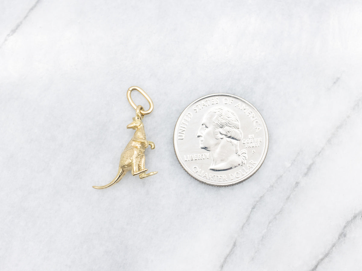 18-Karat Gold Kangaroo Charm