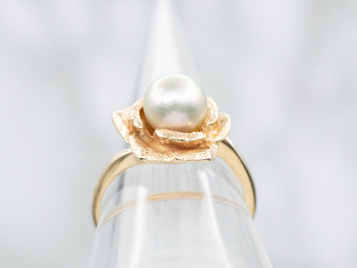 Pearl Bypass Ring with Flower Frame