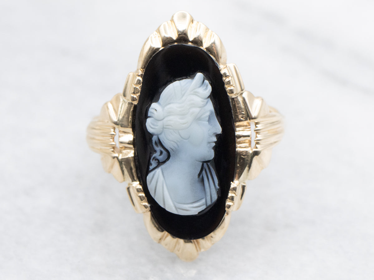 Antique Gold Sardonyx Cameo Ring