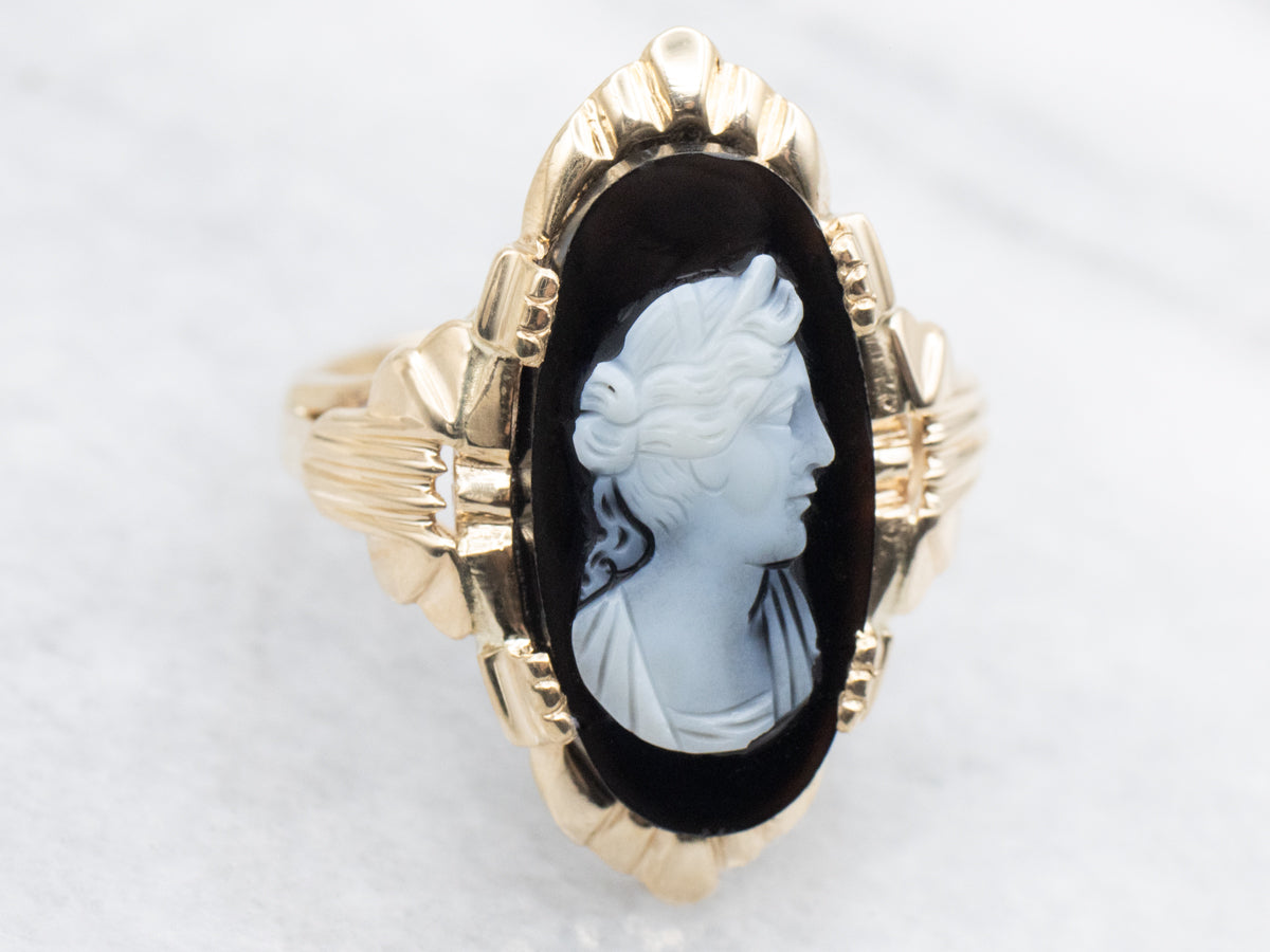 Antique Gold Sardonyx Cameo Ring