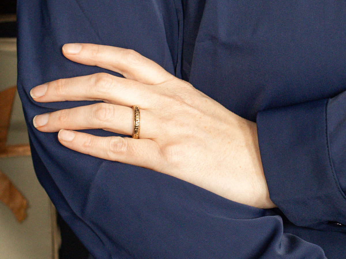 Beautiful Vintage Forget-Me-Not Flower Band