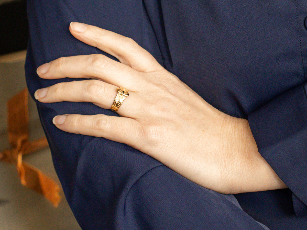 Victorian Belt Buckle Cigar Band