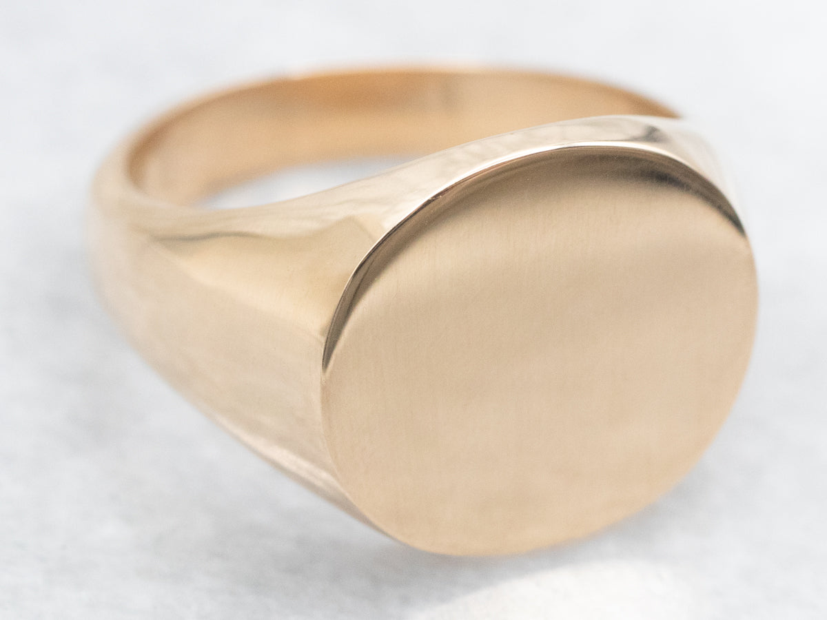 Unisex Gold Oval Top Signet Ring