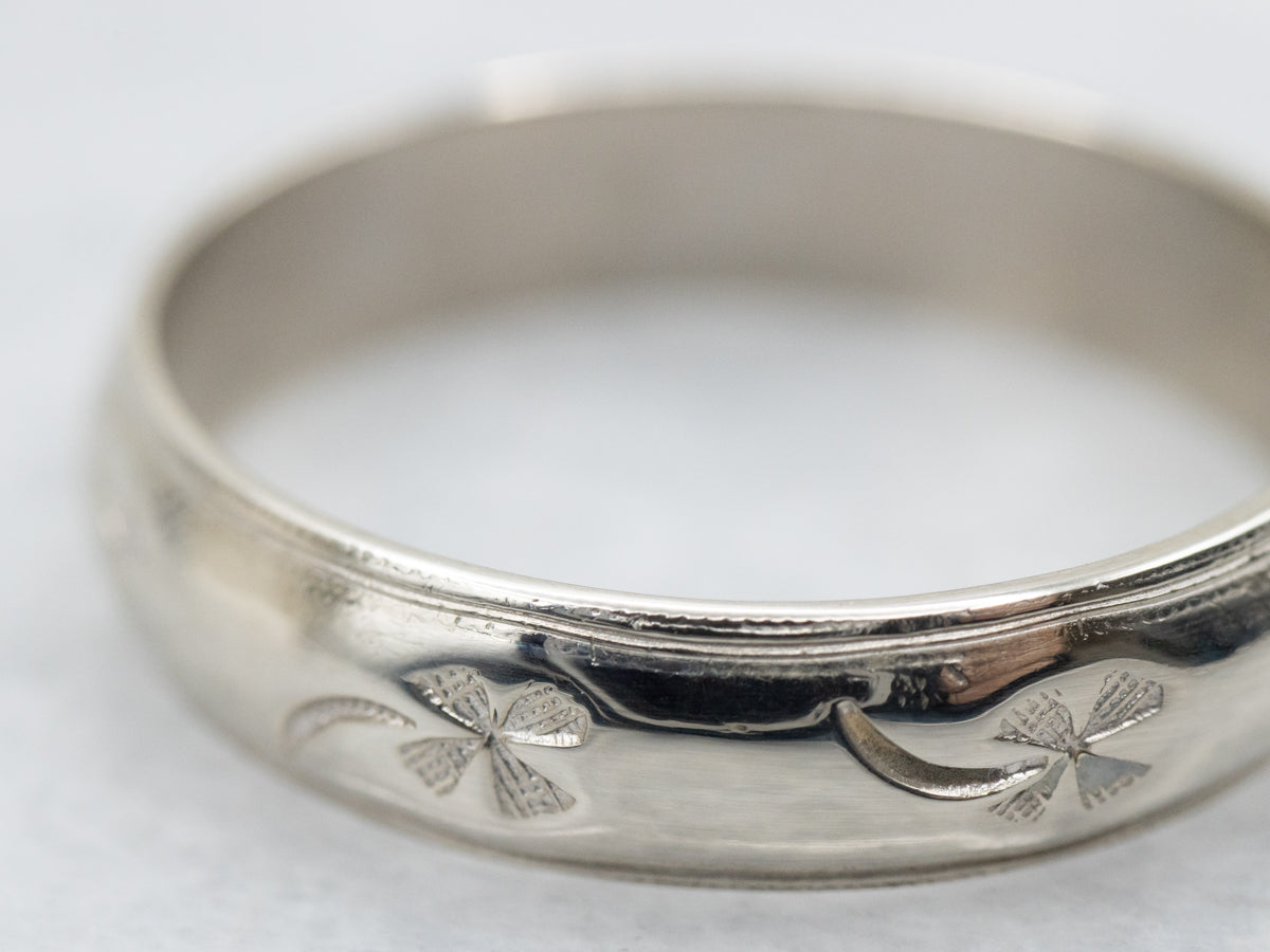 Unisex Four-Leaf Clover Patterned Band