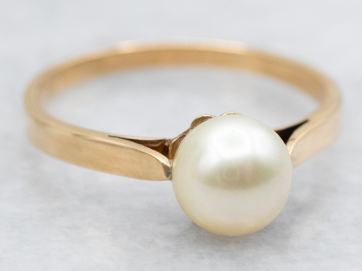 Champagne Pearl Solitaire Ring in 18-Karat Yellow Gold
