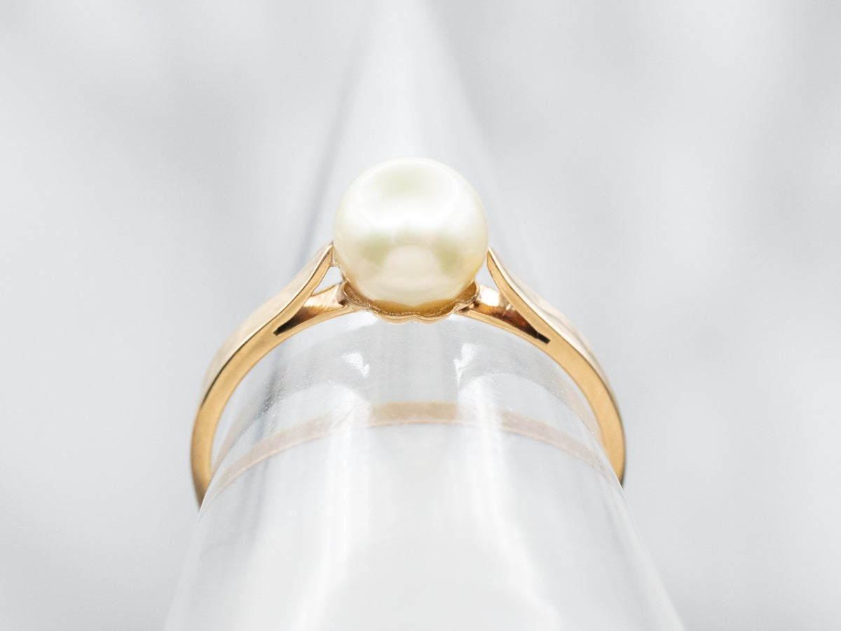 Champagne Pearl Solitaire Ring in 18-Karat Yellow Gold