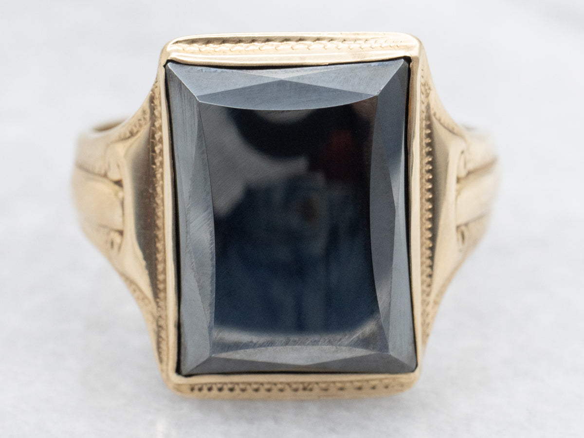 Men's 1950s Hematite Ring with Decorative Shoulders