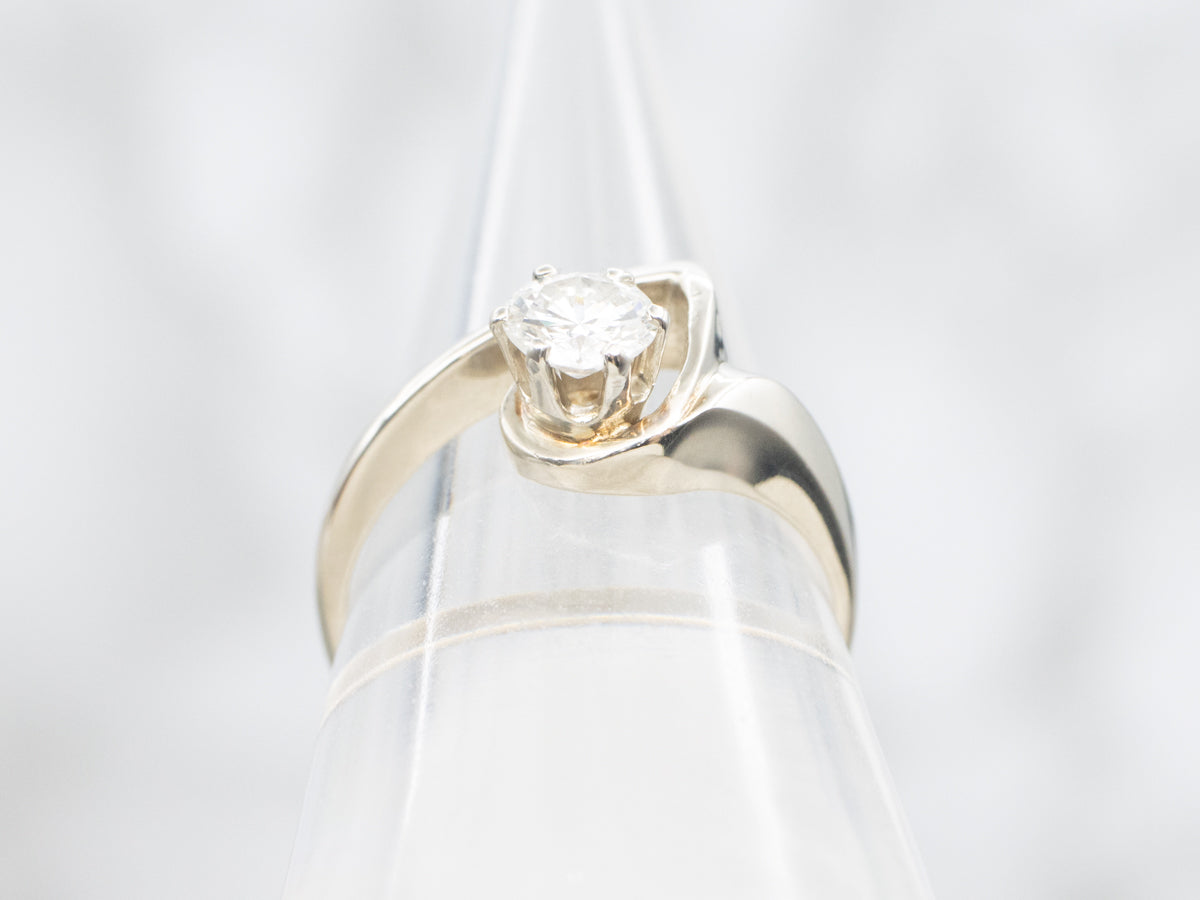 Modernist Gold Round Brilliant Diamond Ring