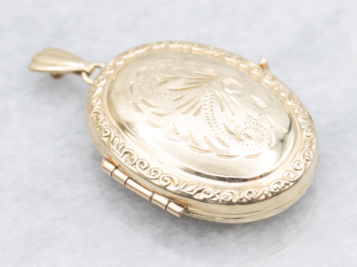 Vintage Gold Oval Floral Engraved Locket
