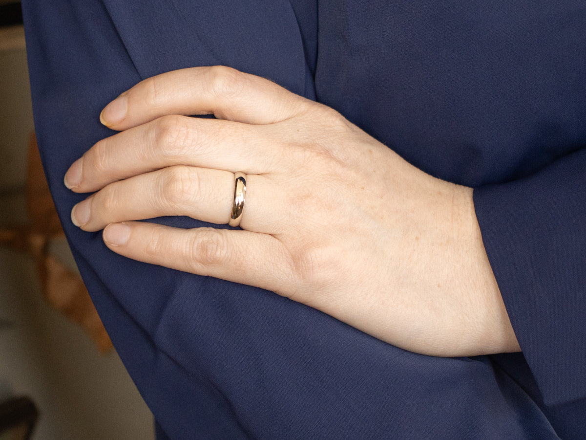 Simple White Gold Wedding Band