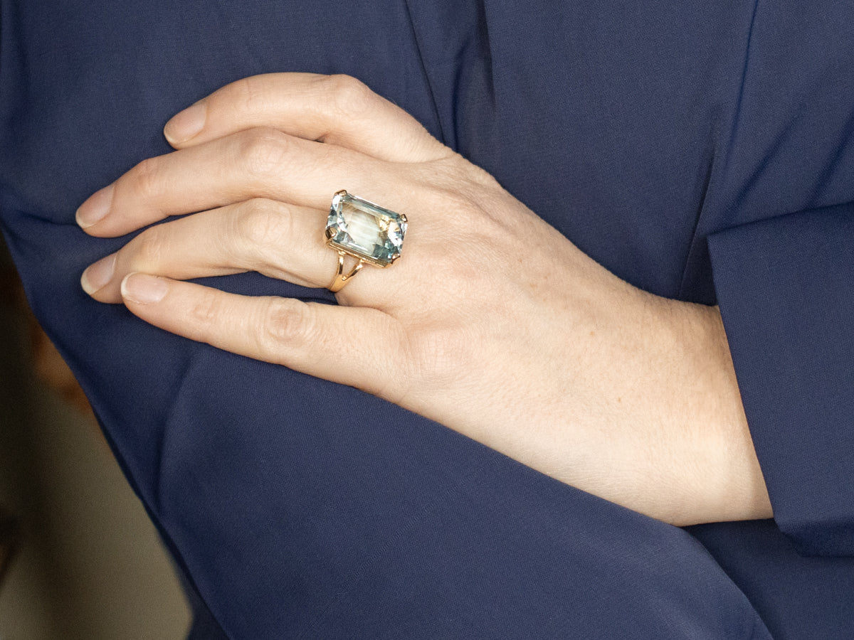 Blue Topaz Cocktail Ring in Yellow Gold