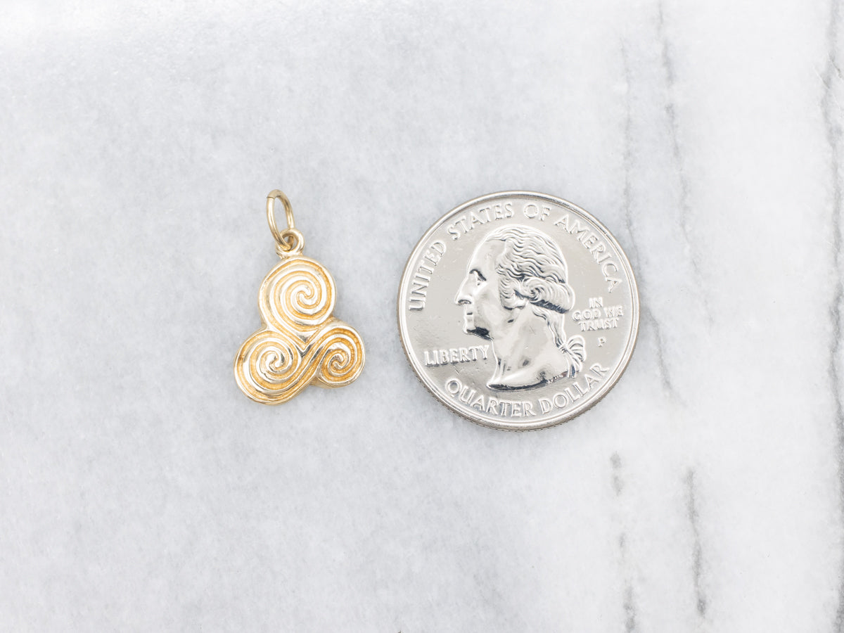 Scrolling Gold Spiral Pendant