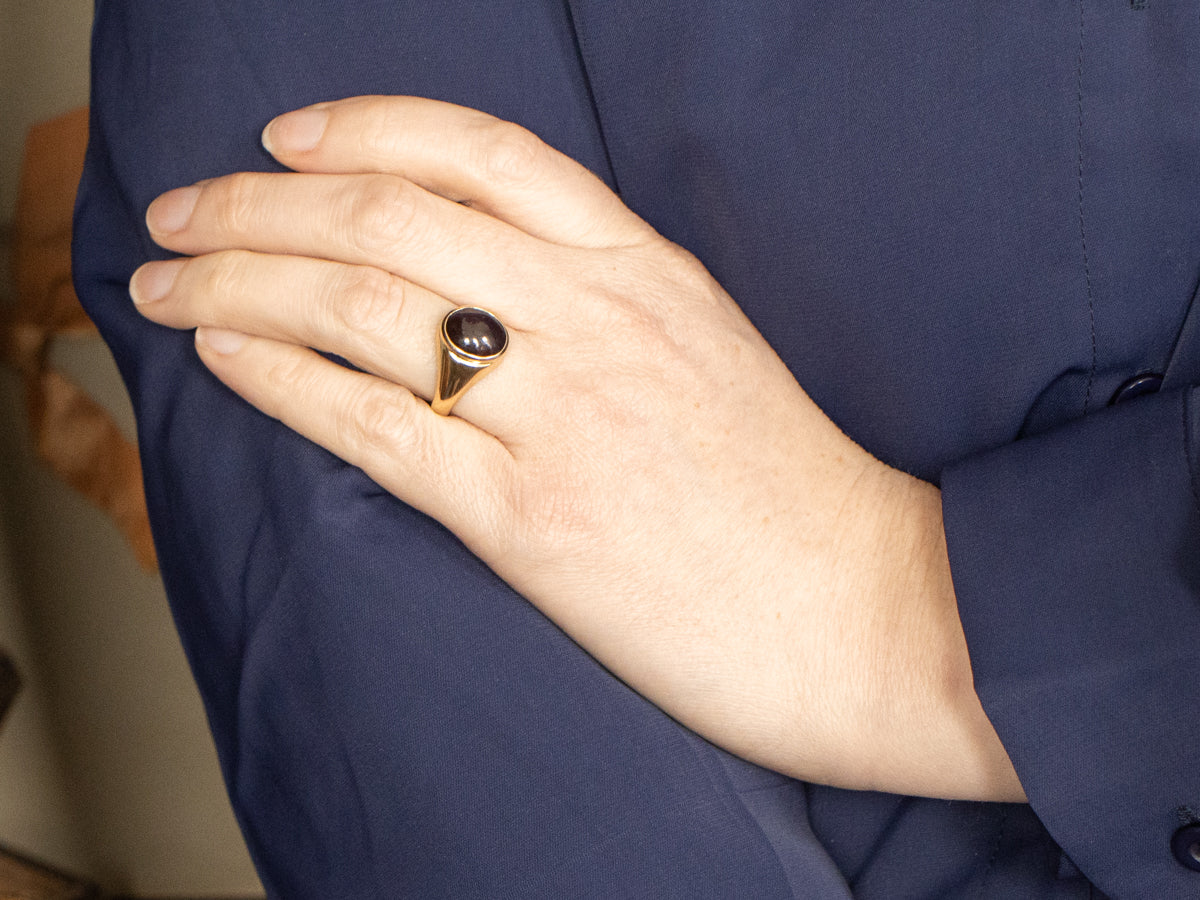 Gold Bezel Set Star Garnet Cabochon Ring