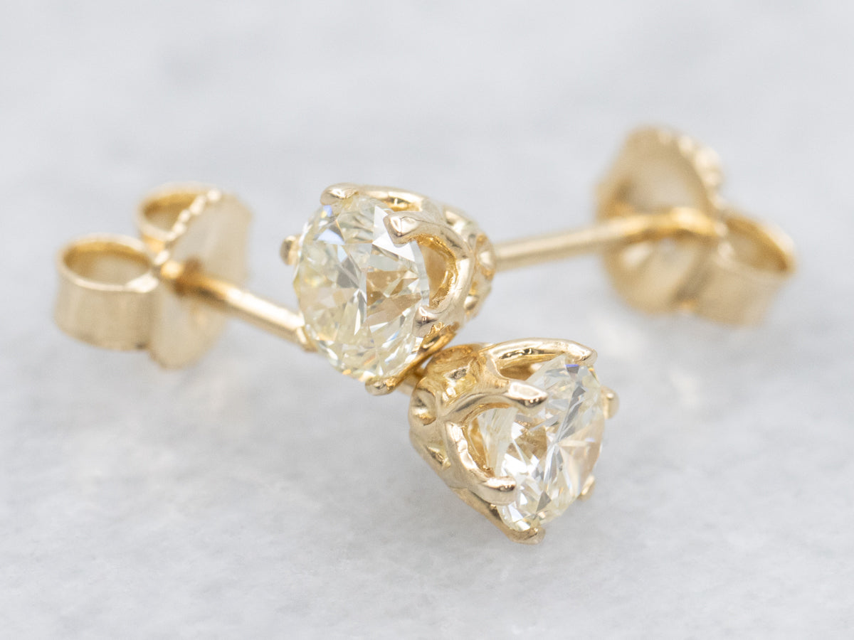 Round Brilliant Diamond Crown-Set Stud Earrings