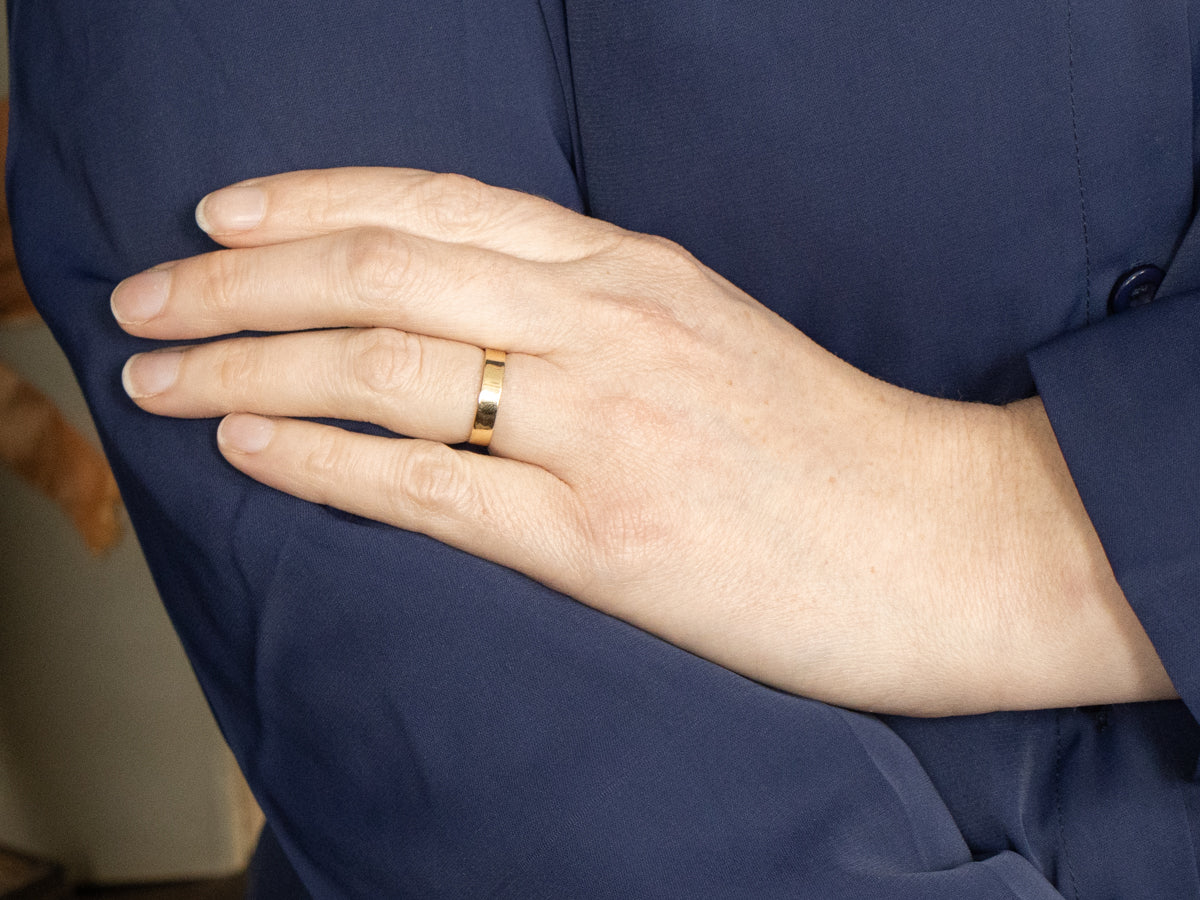 Simple Flat Gold Band