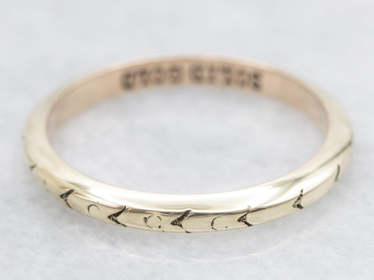 Vintage Gold Chevron Pattern Band