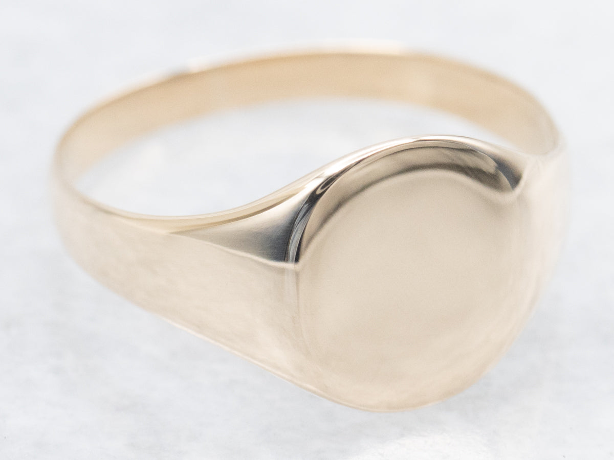 Oval Top Plain Signet Ring
