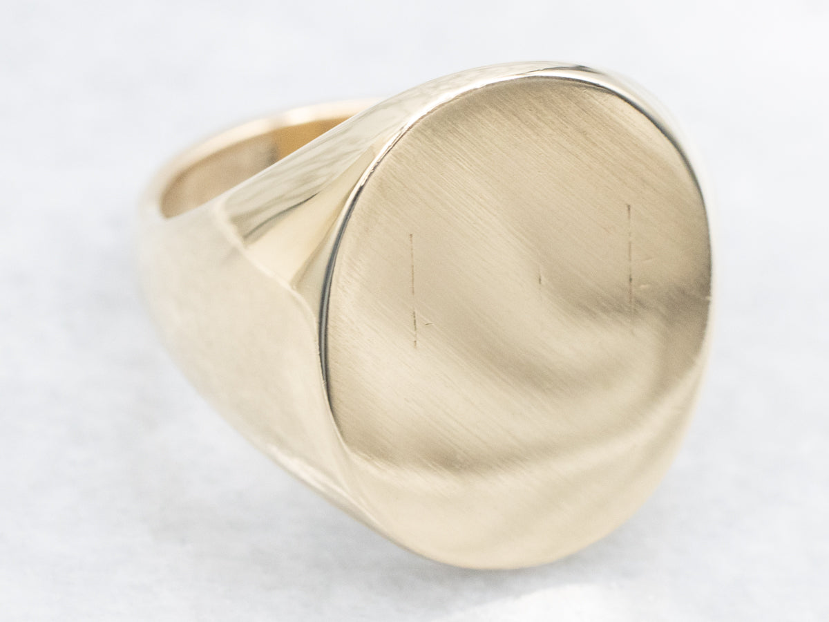 Plain Oval Top Signet Ring