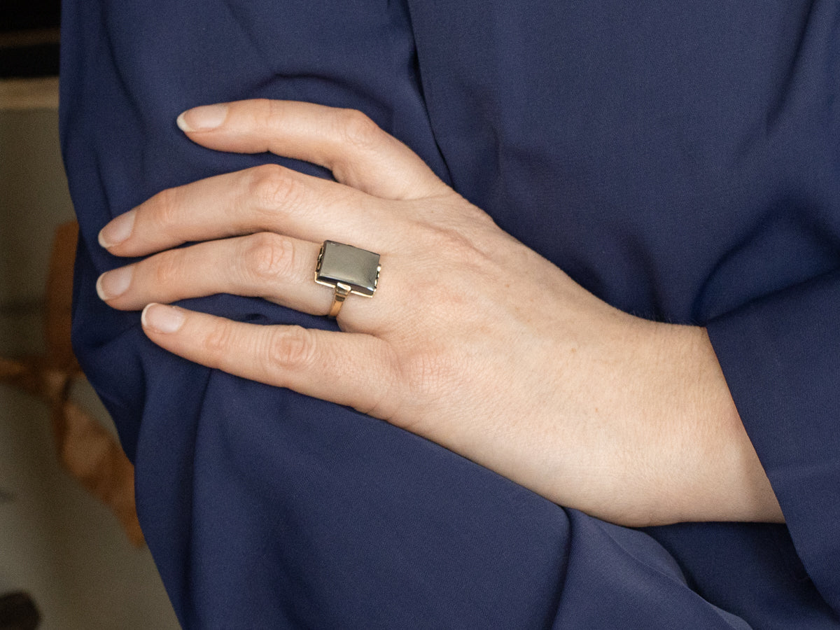 Vintage Gold Hematite Solitaire Ring