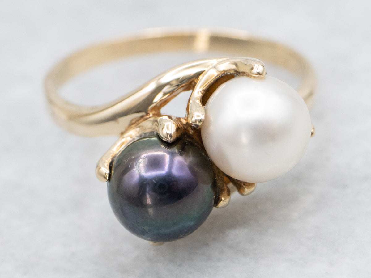 Vintage Black and White Pearl Bypass Ring