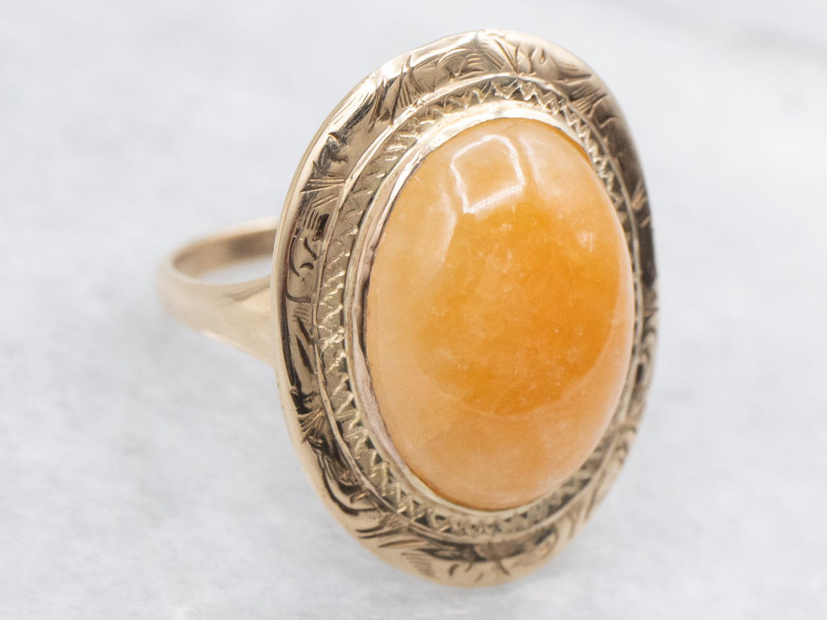 Peach Jadeite Cabochon Vintage Gold Ring