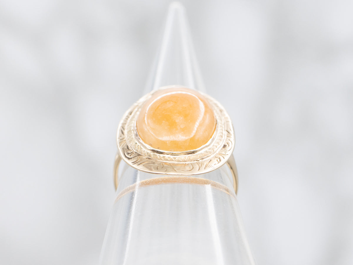 Peach Jadeite Cabochon Vintage Gold Ring