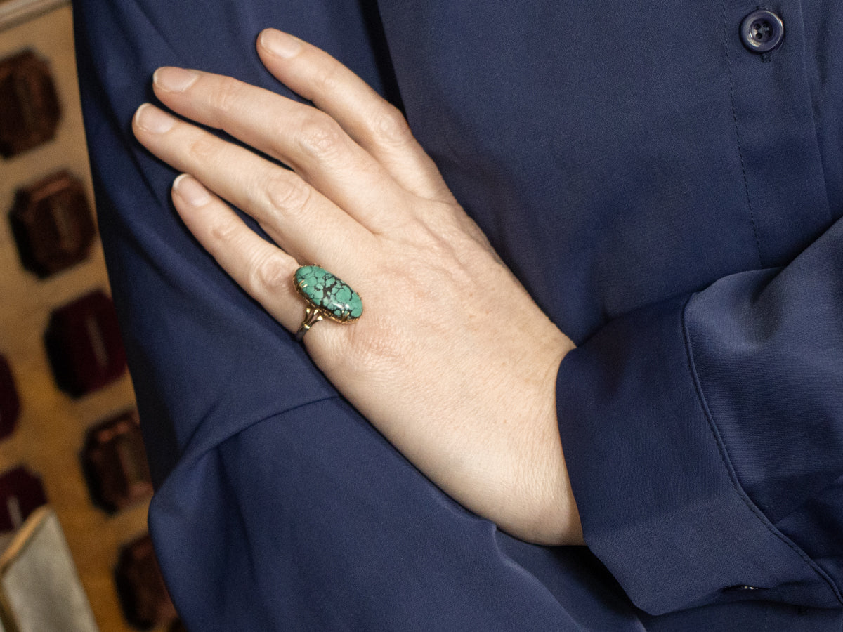 Vintage Gold Oval-Cut Turquoise Ring