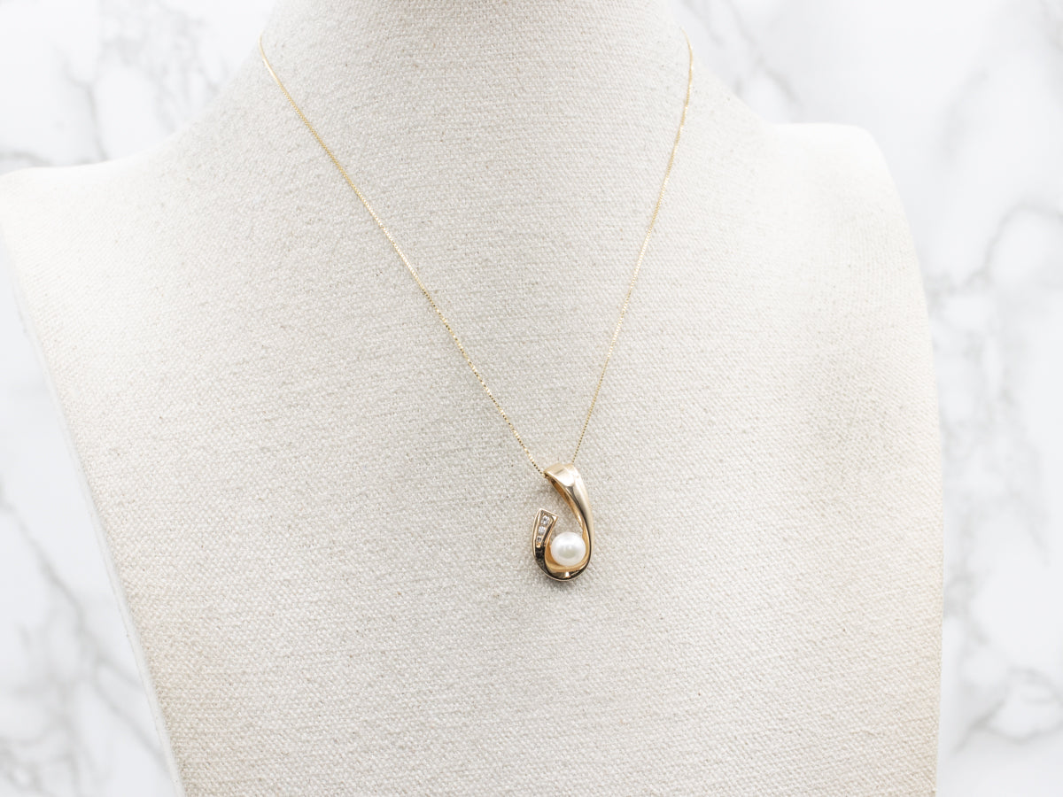 Polished Gold Saltwater Pearl and Diamond Pendant