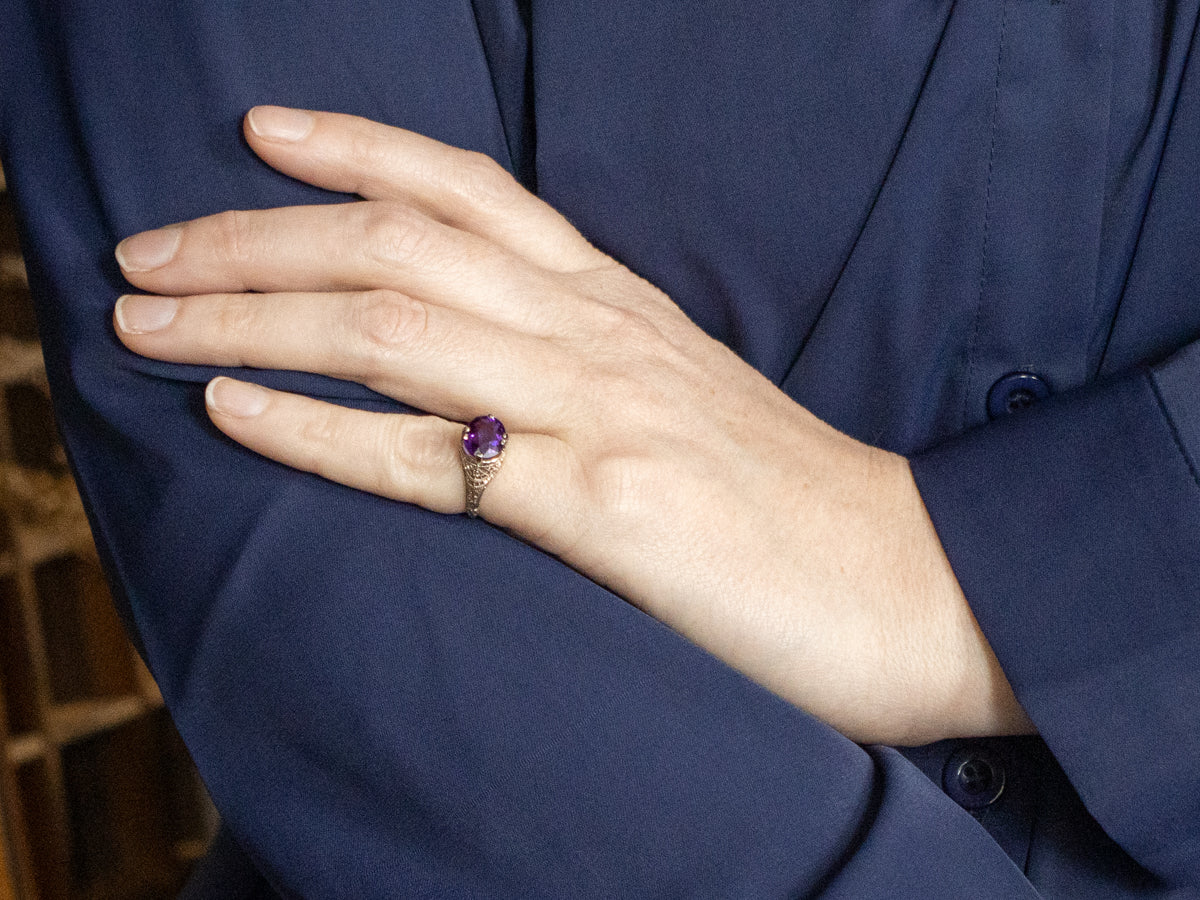 Late Art Deco 1930 Amethyst Solitaire Ring