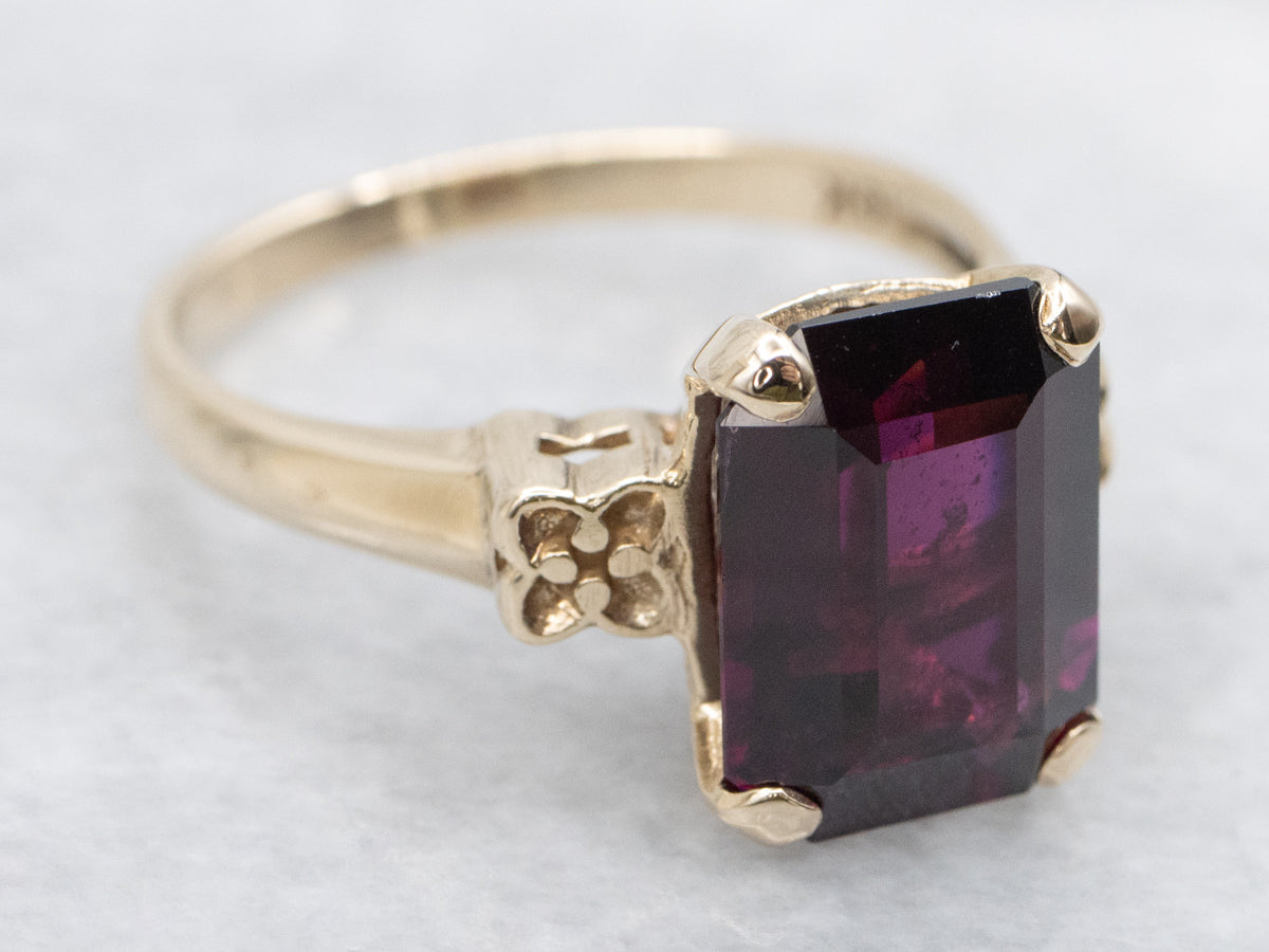 Floral Rhodolite Garnet Vintage Gold Ring