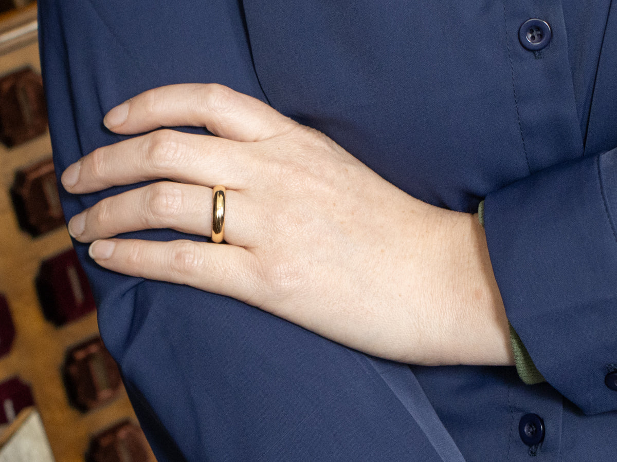 Polished 18-Karat Gold Jabel Wedding Band