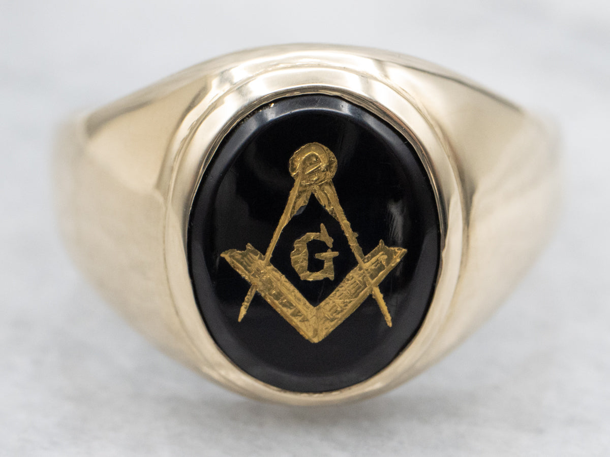 Vintage Masonic Onyx and Gold Men's Ring