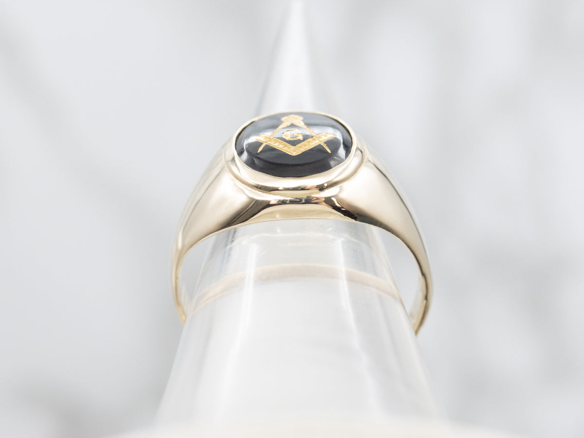 Vintage Masonic Onyx and Gold Men's Ring
