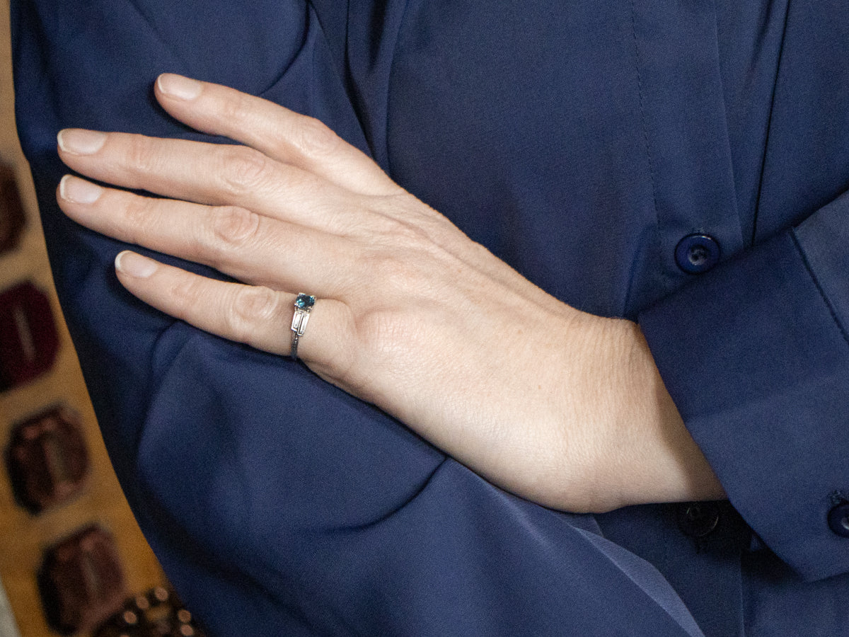 Late Art Deco Green Sapphire Solitaire Ring