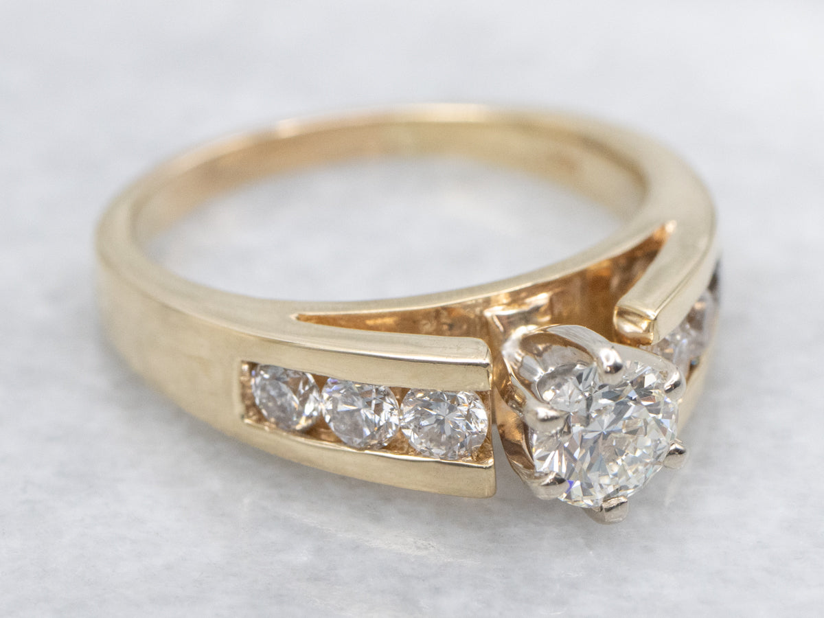 Modern Round Brilliant Diamond Engagement Ring