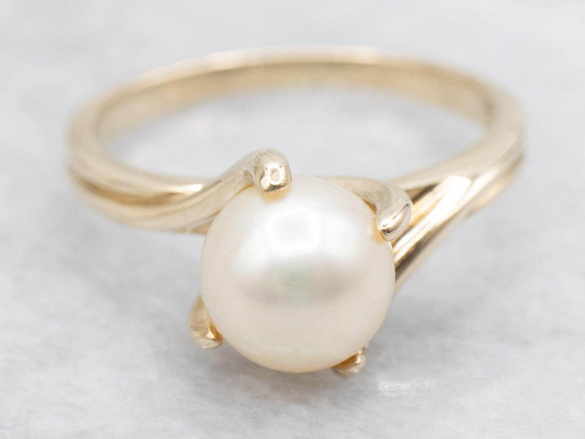 Twisting Saltwater Pearl Solitaire Ring