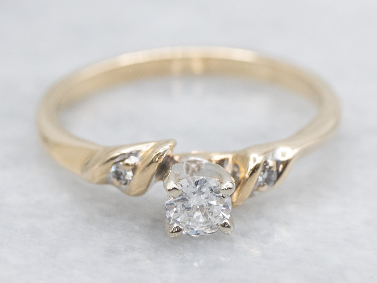 Twisting Diamond Engagement Ring