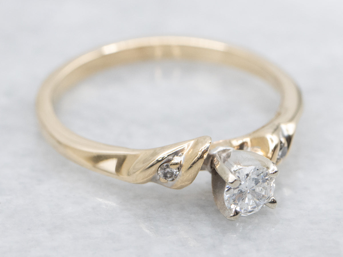 Twisting Diamond Engagement Ring