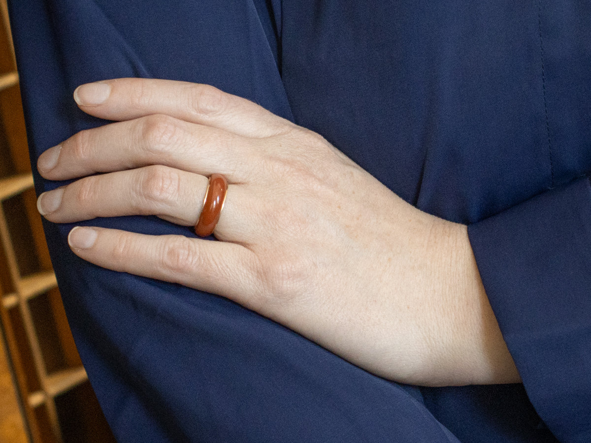 Vintage Carved Carnelian Gold Band