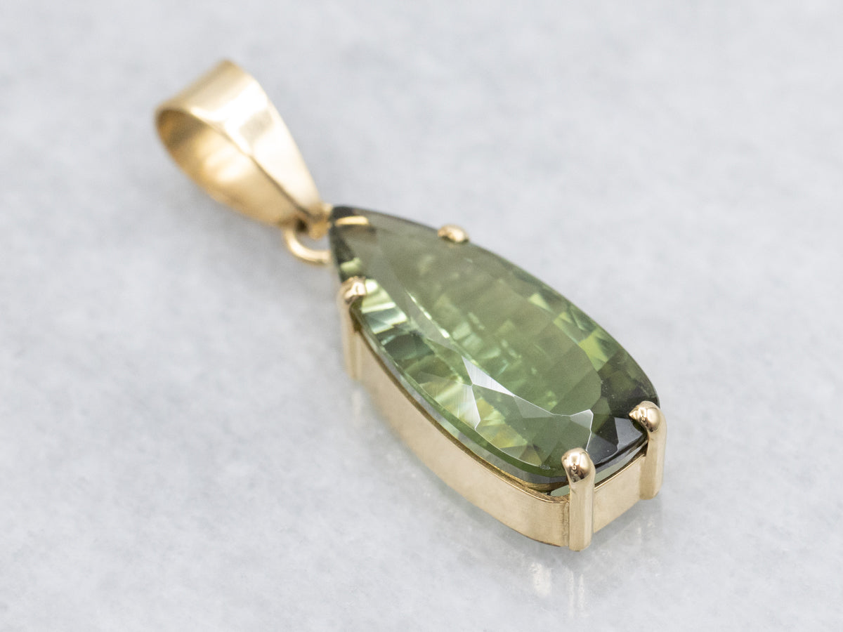 Pear-Cut Green Tourmaline Gold Pendant