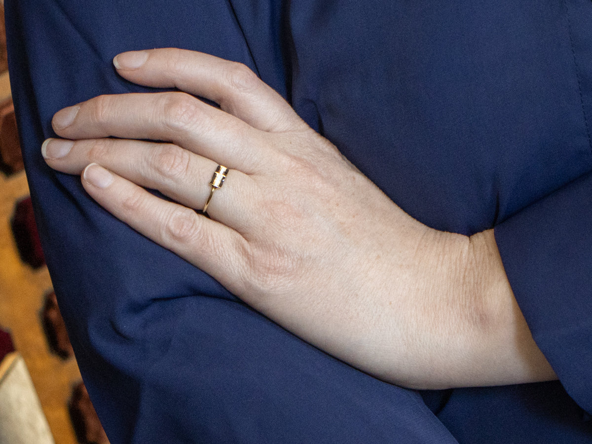 Vintage Black and White Enamel Concave Ring