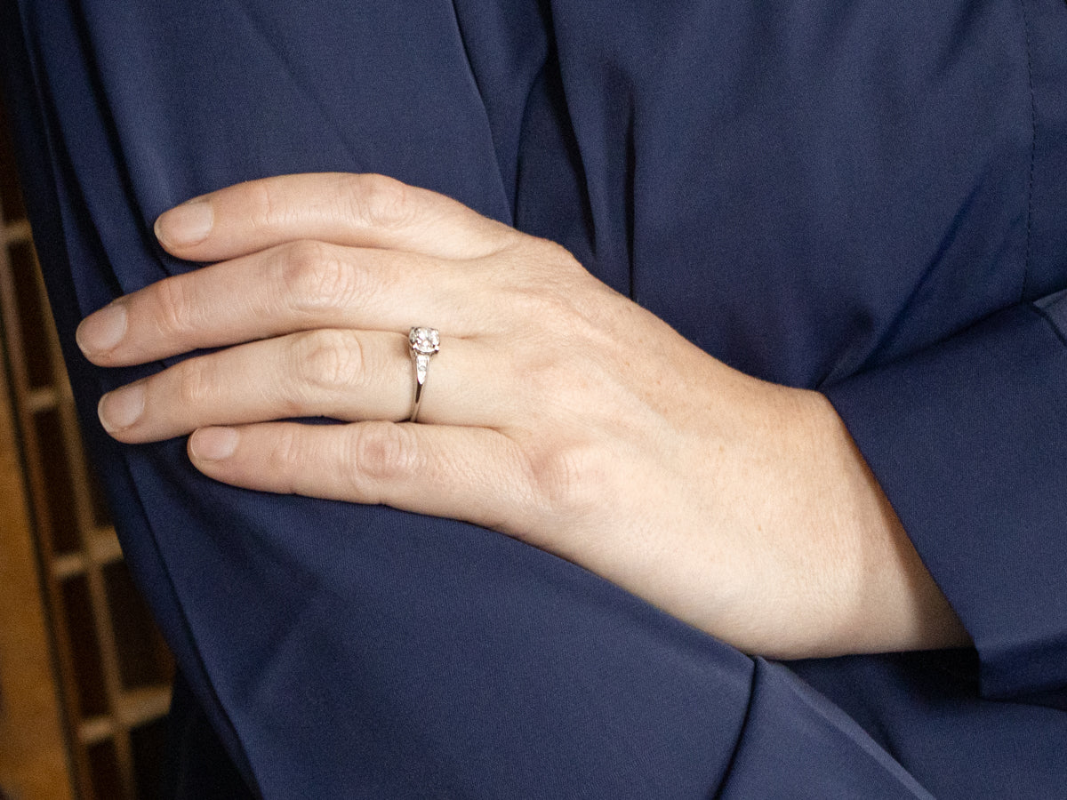 Unique Brilliant Diamond Halo Engagement Ring