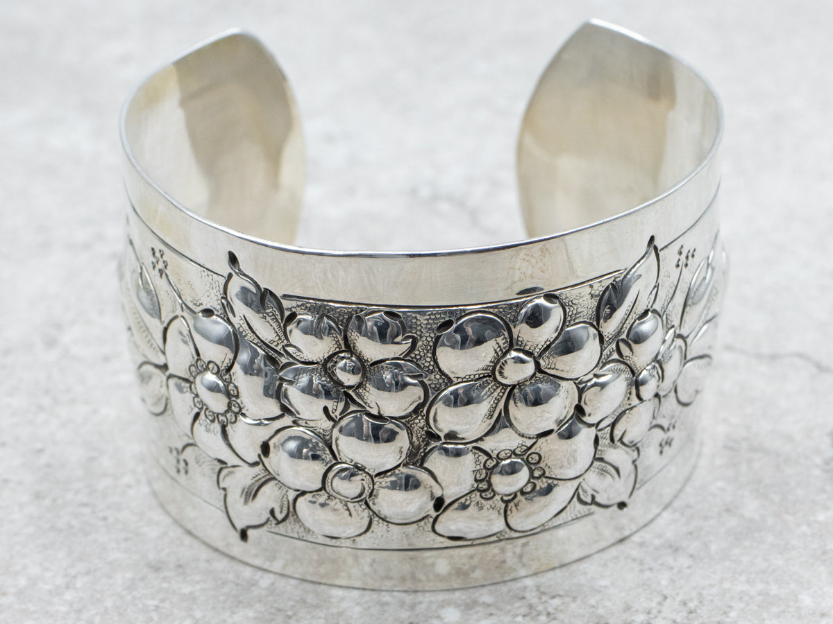 Vintage Beautiful Dogwood Flower Sterling Silver Cuff Bracelet