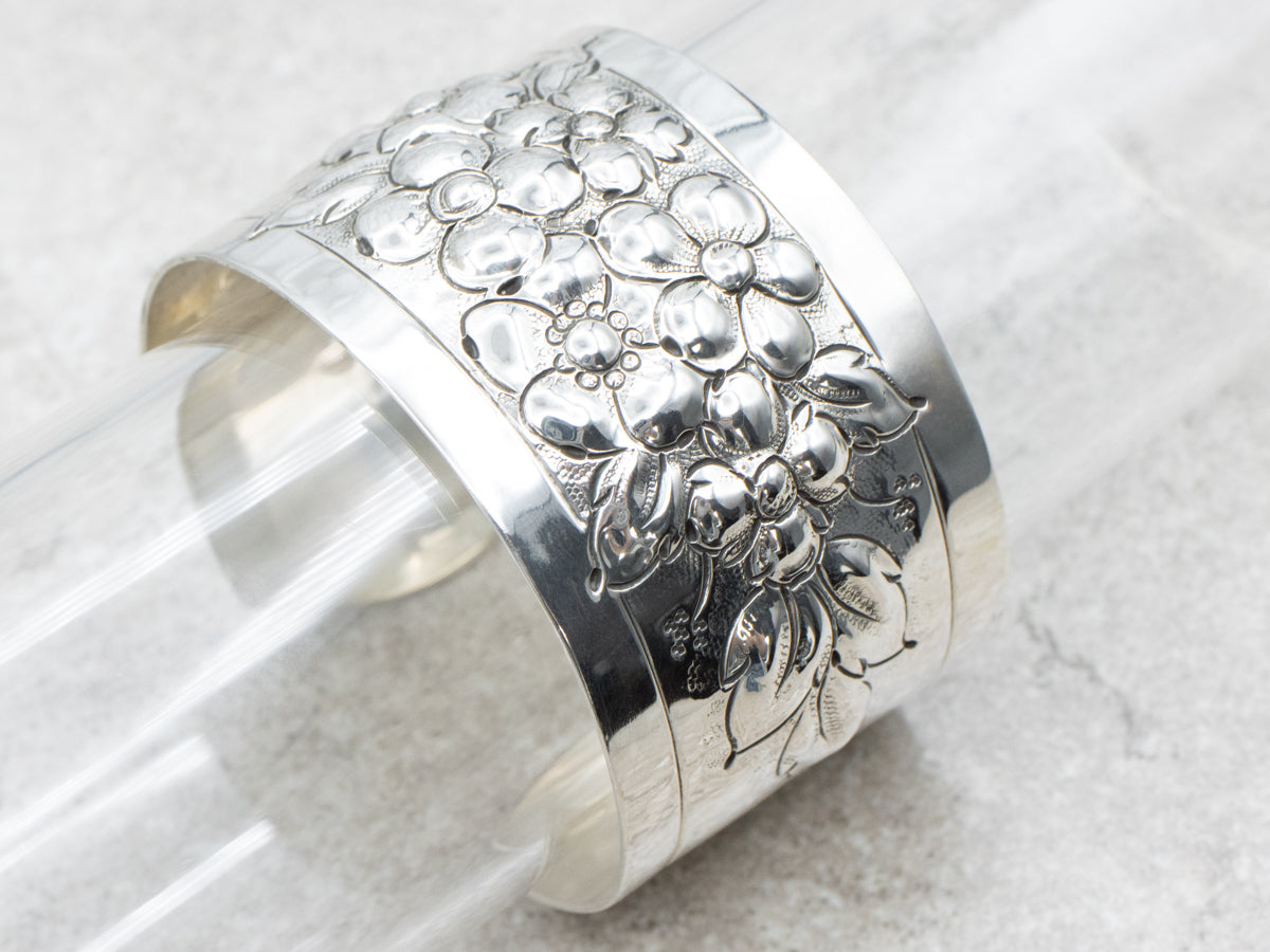 Vintage Beautiful Dogwood Flower Sterling Silver Cuff Bracelet