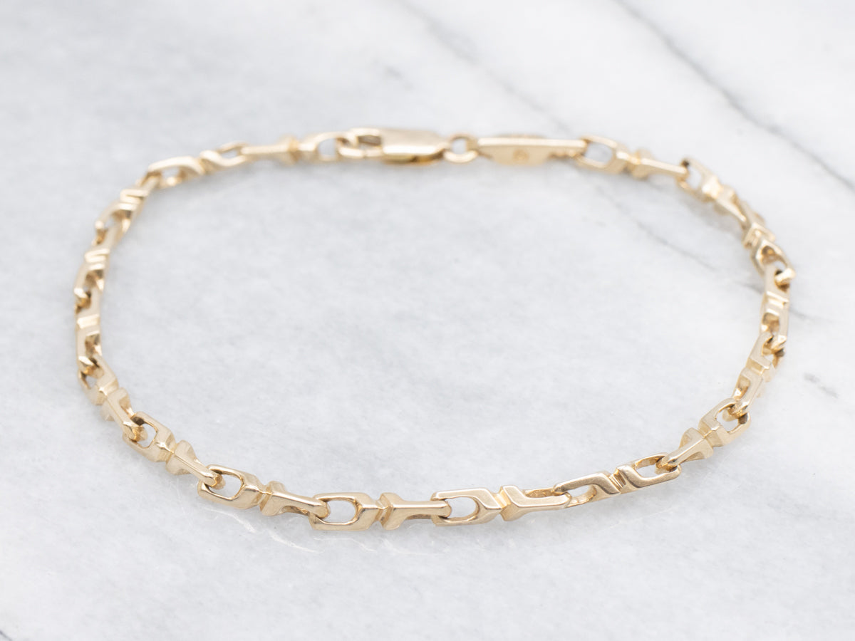 Unique Vintage Gold-Link Bracelet with Lobster Clasp