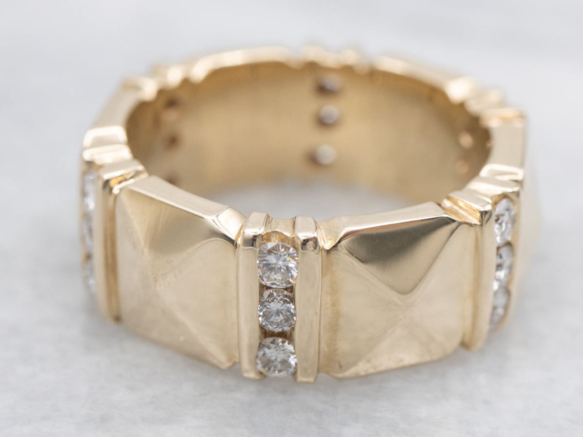 Bar-Set Diamond and Gold Pyramid Pattern Band