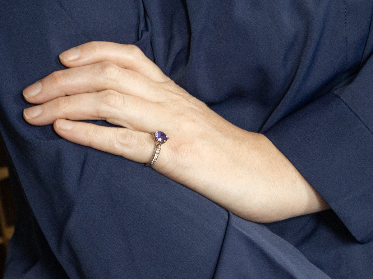 Modern Purple Sapphire and Diamond Shoulder Gold Ring
