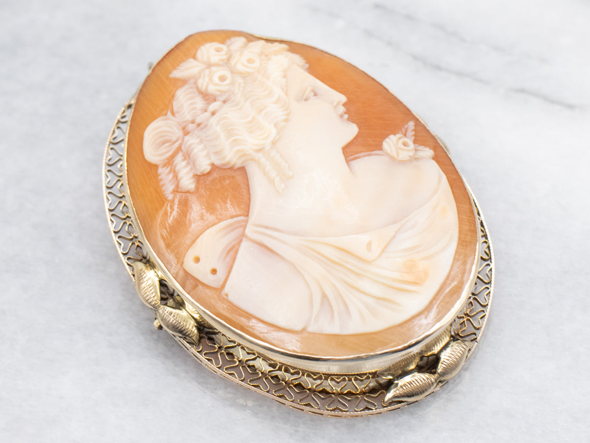 Antique Conch Shell Cameo Gold Brooch or Pendant