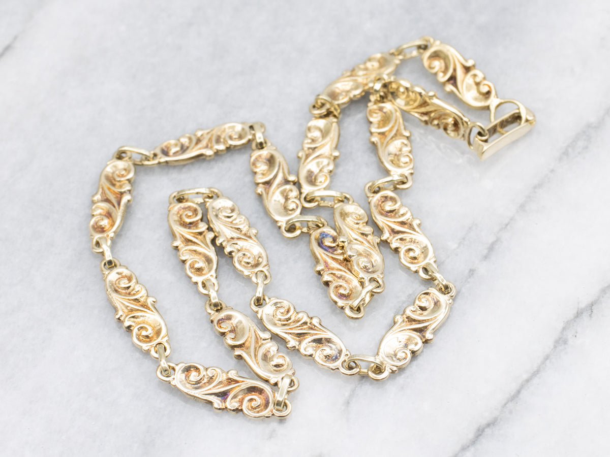 Scrolling Gold Pattern Link Necklace